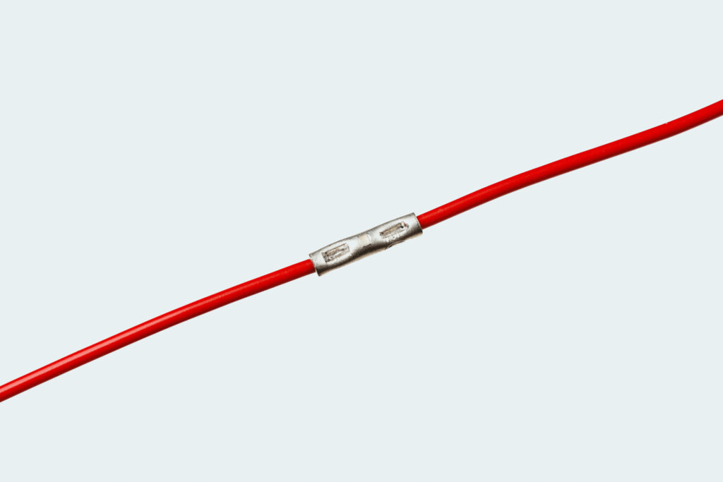 圧着接続端子の圧着